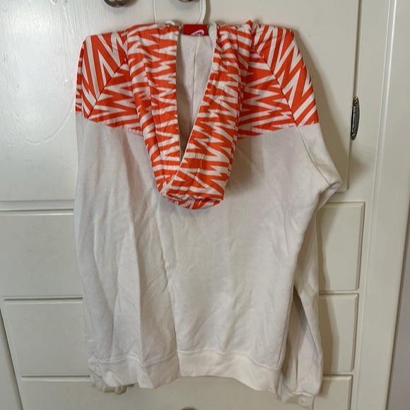 Nike Zip Up Sweatshirt - Picture 2 of 4